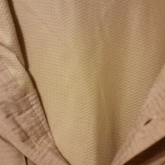 COPY - NWT Men's XL  Excurzion Beige Athletic Shirt - Picture 2 of 5